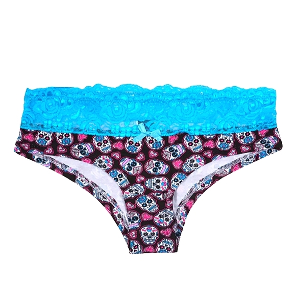 TOO FAST SET OF THREE SKULLY PANTIES 3 PANTIES WITH DIFFERENT PRINTS sizes S - L - Picture 3 of 4